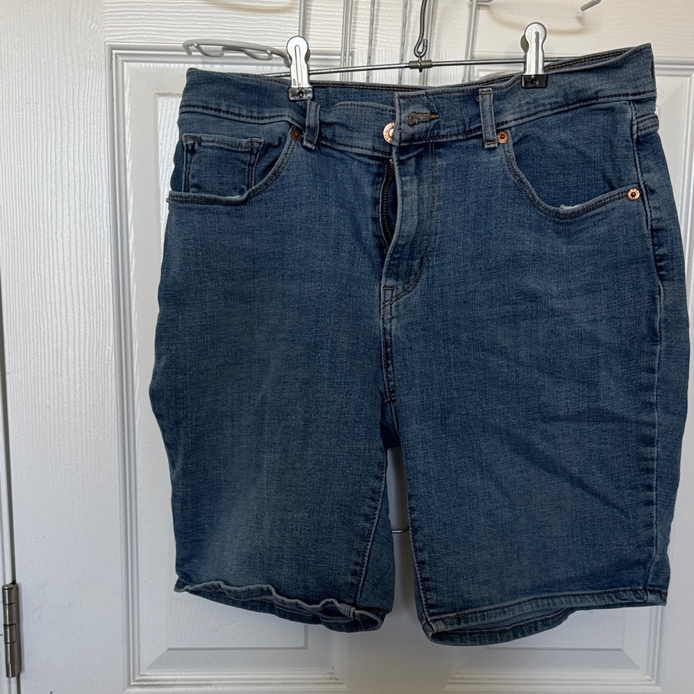 Classic Levi’s  Blue Bermuda Shorts